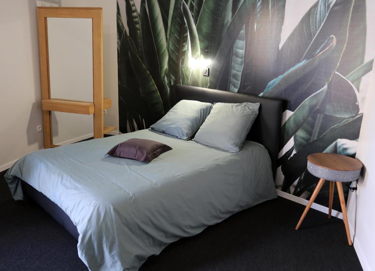 Leden Apartment Lissieu Екстериор снимка